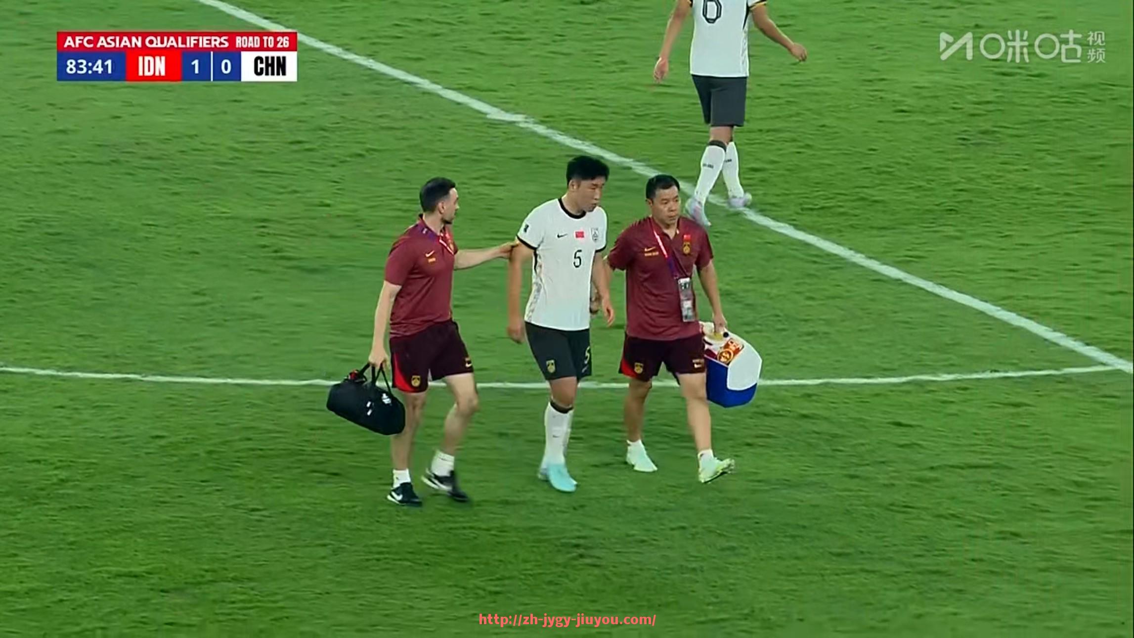 九游jiuyou-2025年世俱杯拜仁防守布置及防线战术分析